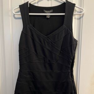 White House black market size 6 spandex blouse